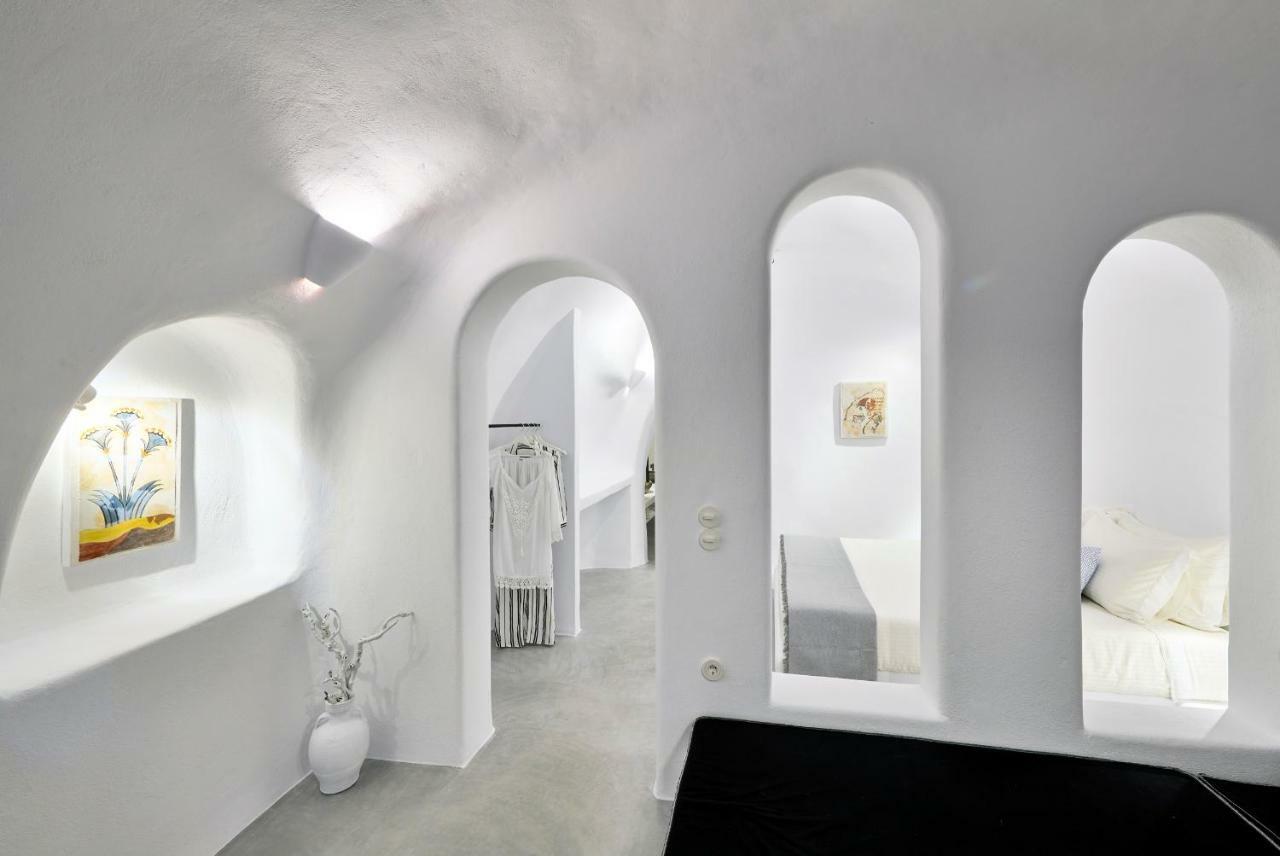 Cave Suite Oia 외부 사진